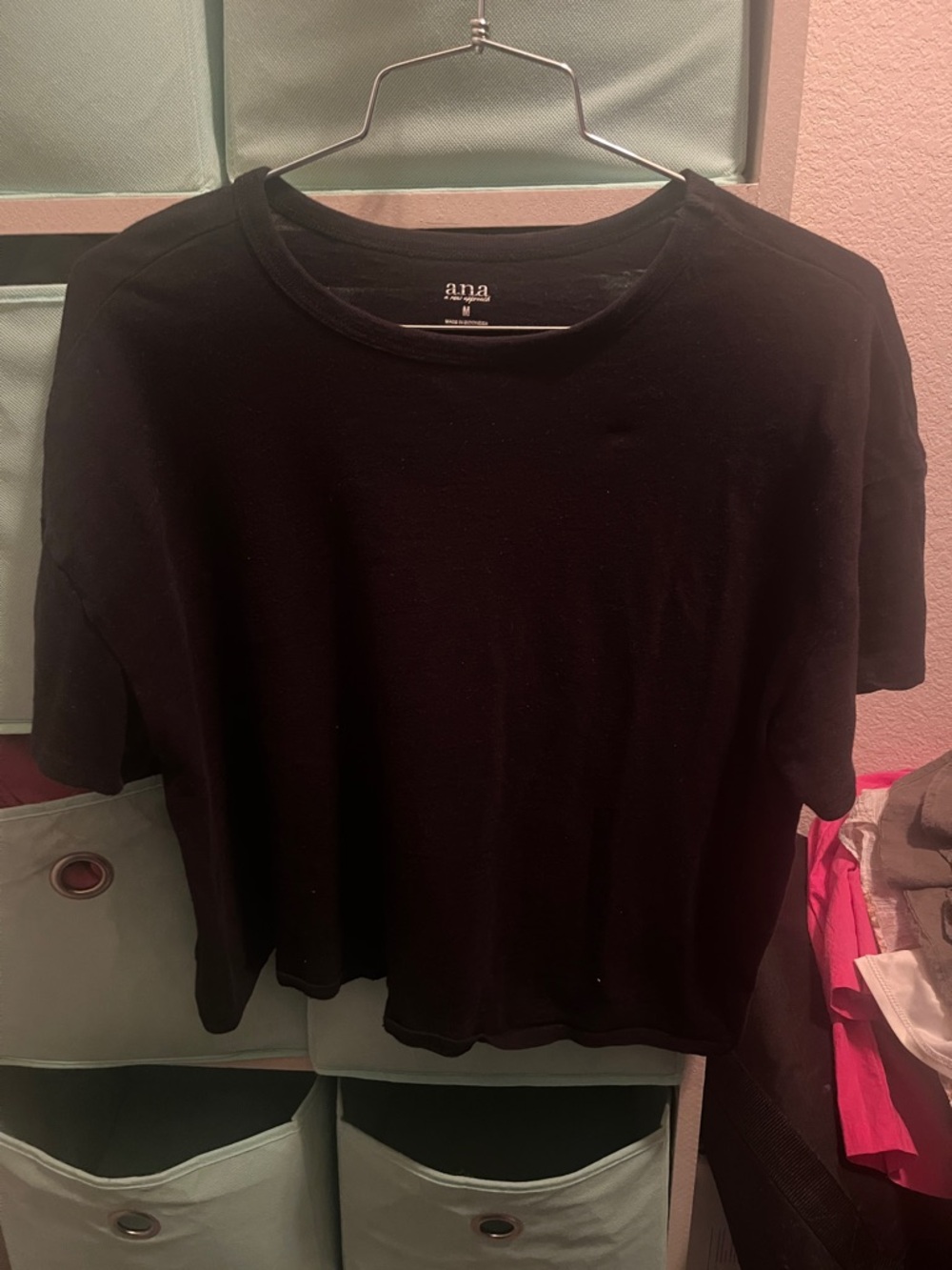 a.n.a Black Short Sleeve Crewneck crop Tee